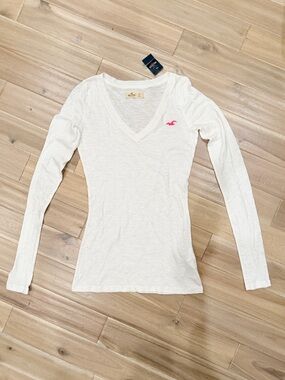 Hollister Long-Sleeve Sheer V-Neck Top in White